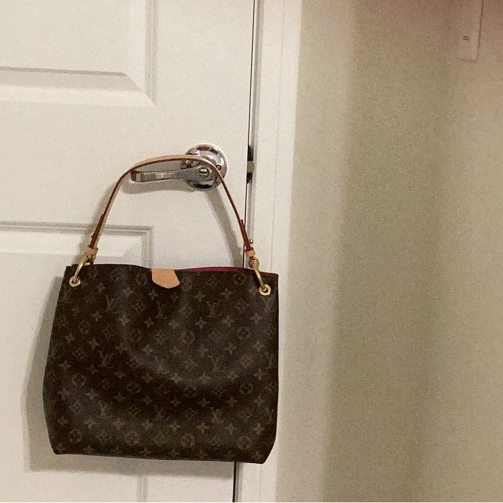 Authentic Louis Vuitton Graceful PM